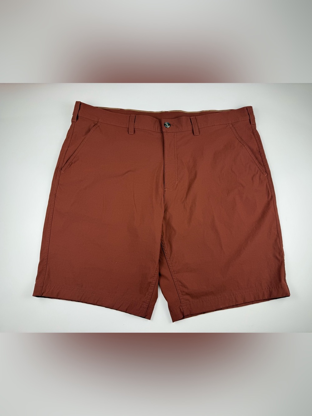 Eddie Bauer Horizon Takeoff Chino Shorts Mens 42 10” Inseam Outdoor Hiking Trail